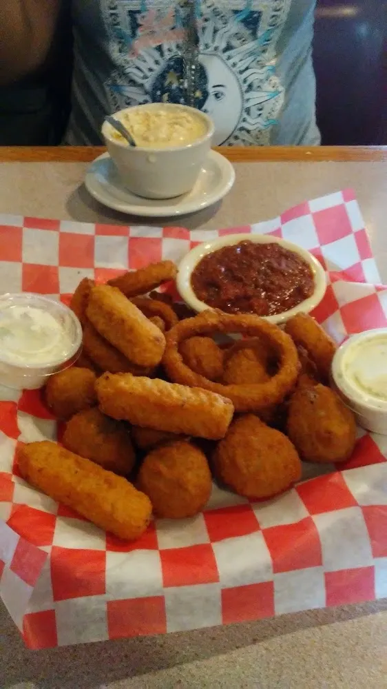 Combo Platter Onion Rings Breaded Mushrooms Mozzarella Cheese Sticks